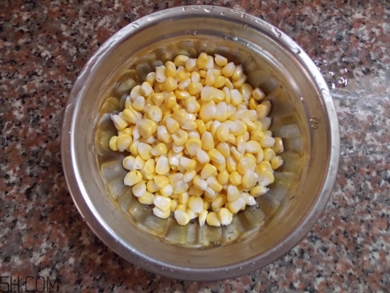 紅豆薏米能和玉米一起煮嗎？紅豆薏米加玉米有什么好處？