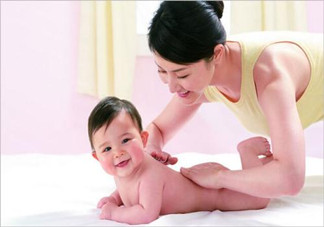 常對嬰幼兒撫觸有哪些作用？寶寶一周歲怎樣安排作息？