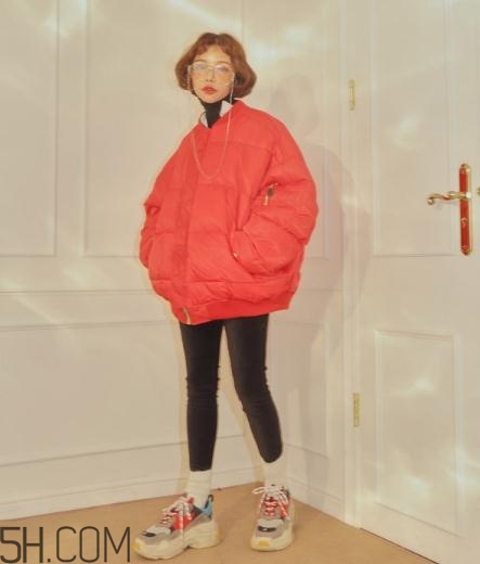 面包服搭配什么鞋子？面包服搭配鞋子圖片
