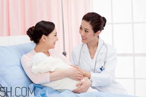 順產(chǎn)時(shí)吃什么補(bǔ)充體力？生孩子時(shí)可以吃東西嗎？