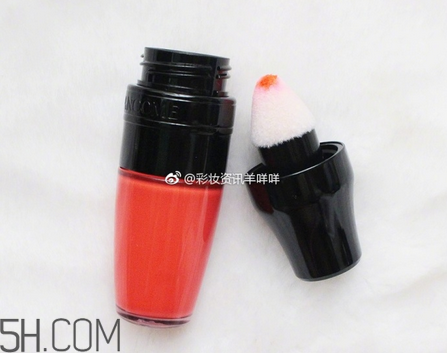 蘭蔻搖搖樂(lè)啞光唇釉186是什么顏色？蘭蔻氣墊光霧唇露試色