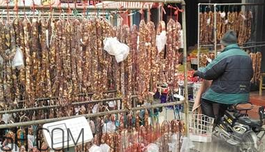 吃香腸與乳腺癌有必然聯(lián)系嗎？為了不患癌還是少吃為妙