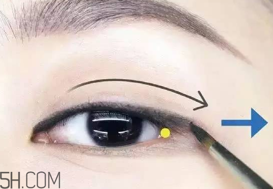 V型眼線怎么畫(huà)？V型眼線畫(huà)好美到冒泡