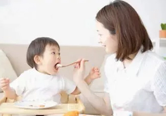 一歲以內(nèi)的寶寶不能吃什么？醬油等常見(jiàn)食物不能吃