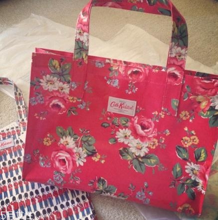 cath kidston什么檔次？英國(guó)復(fù)古摩登品牌