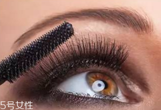 過期化妝品都是垃圾？可以用作他途