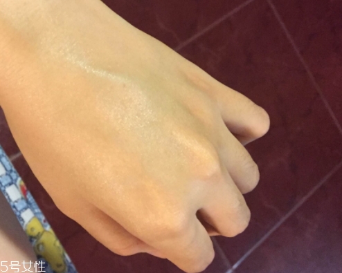 自然堂面霜效果怎么樣？秋冬補(bǔ)水從一款面霜開始