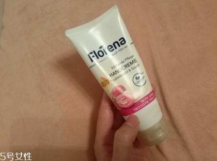 德國florena天然乳木果油護手霜好用嗎？平民價格貴婦享受