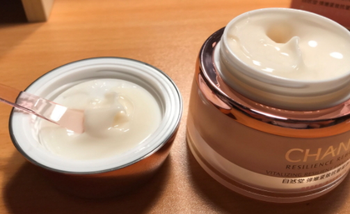 自然堂面霜多少錢一瓶？款款都很平價(jià)