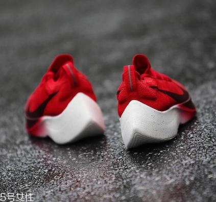 nike vapor street flyknit多少錢(qián)？耐克新款神秘跑鞋