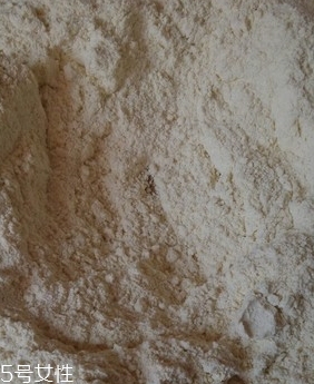 油角的皮要怎樣才松脆？關(guān)鍵看火候和時間