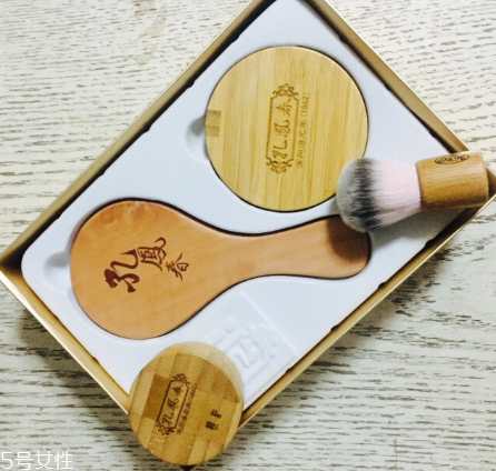 孔鳳春彩妝有哪些好用？國(guó)貨經(jīng)典