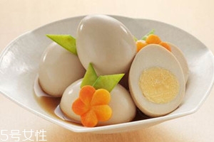 老人吃雞蛋該注意什么？三大事項(xiàng)需注意