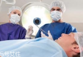 癲癇發(fā)作時怎么辦？讓他安靜地做一個抽搐的患者