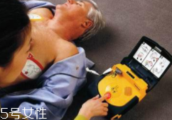 人心臟驟停后還能活嗎？救治及時(shí)生還希望大
