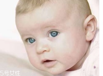 怎樣應(yīng)對(duì)寶寶口臭問題？體內(nèi)外調(diào)節(jié)是關(guān)鍵