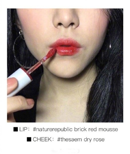 暖色系腮紅適合什么人群？黃皮女生口紅腮紅搭配