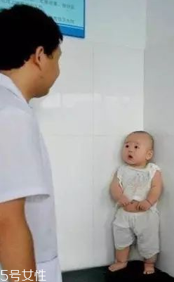 嬰兒打針哭鬧怎么辦？這些錯(cuò)誤方法不要用