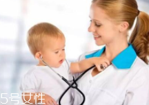 嬰兒打針哭鬧怎么辦？這些錯(cuò)誤方法不要用