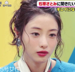 2018開年爆款色莓果紫，怎么涂更美？