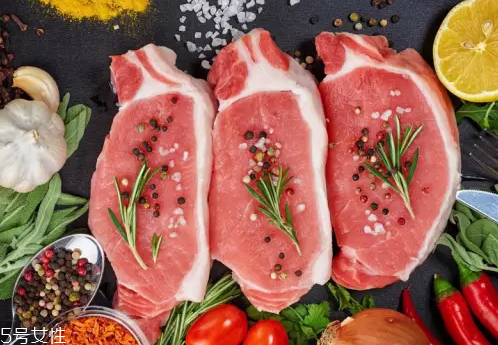 凍肉多久該扔？冷凍肉和冷鮮肉大不相同