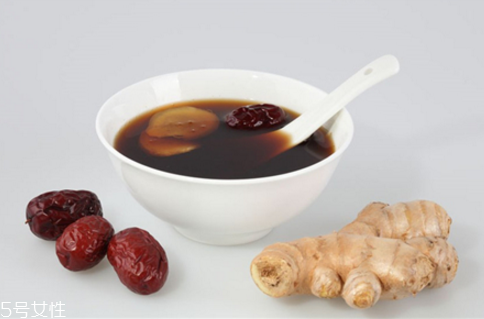 紅糖顏色越深越好嗎？黑糖姜茶和紅糖姜茶哪個好？