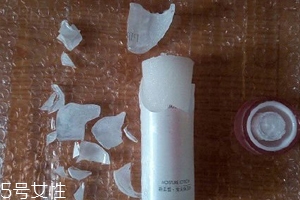 化妝品凍僵了還有效果嗎？美白產(chǎn)品別用了