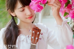 紅花逍遙片要吃多久？依據個人實際情況定