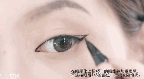內(nèi)眼線(xiàn)會(huì)傷眼睛嗎？九種可愛(ài)的眼線(xiàn)畫(huà)法