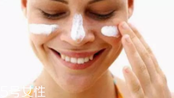 防曬霜為什么會(huì)過敏？二苯酮-3風(fēng)險(xiǎn)大