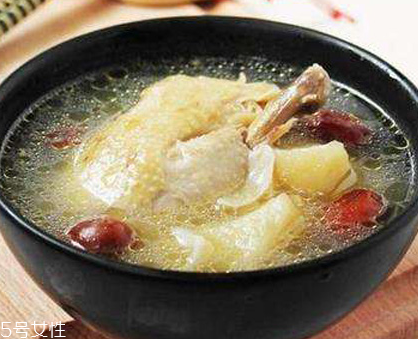 冬天喝雞湯還是鴨湯？雞湯和鴨湯各有優(yōu)點