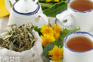 枸杞和蒲公英可以一起泡水喝嗎？