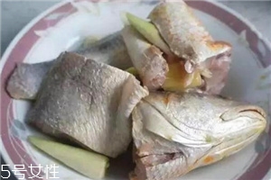 如何燉魚(yú)好吃又簡(jiǎn)單？最簡(jiǎn)單的燉魚(yú)方法介紹