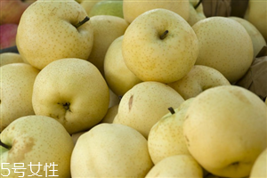 梨子黑心了能吃嗎？黑心梨吃了會怎么樣？