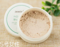 散粉取粉用什么好？粉撲和化妝刷要配合使用