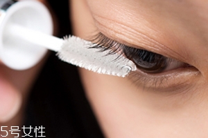 睫毛增長液會(huì)反彈嗎？害怕重新變短