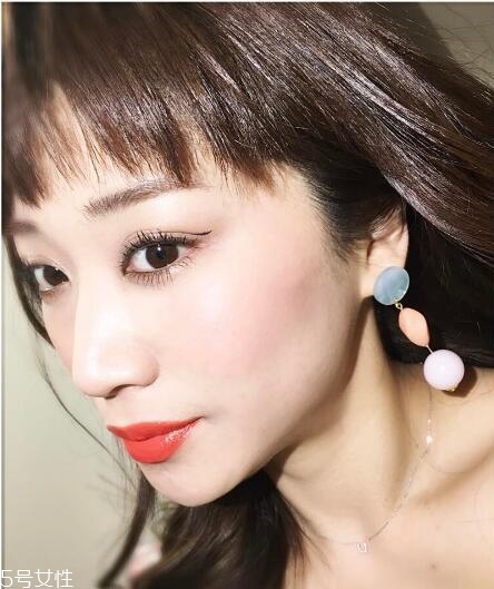 什么是折痕眼線？完整畫眼妝的順序