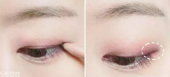 淡妝眼影怎么畫好看？好用的眼影膏和眼影產(chǎn)品推薦
