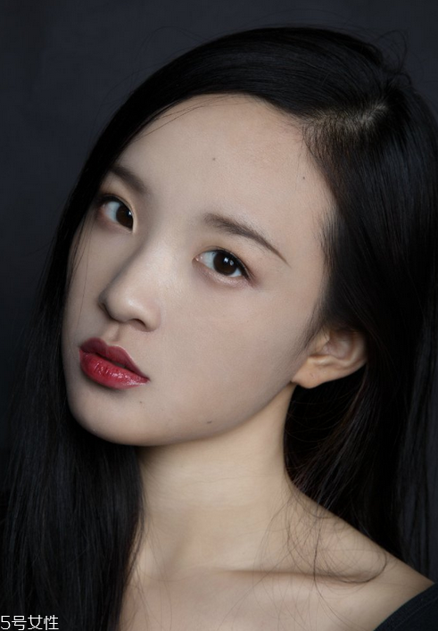 內(nèi)雙怎樣畫眼線成外雙？單眼皮內(nèi)雙女生福音