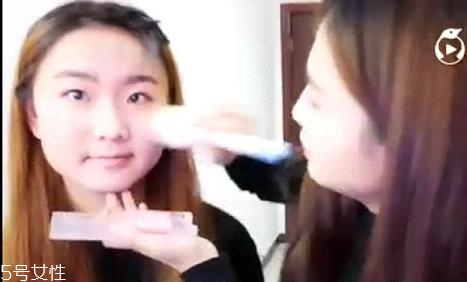 內(nèi)雙怎么畫眼線？?jī)?nèi)雙眼皮畫眼妝技巧