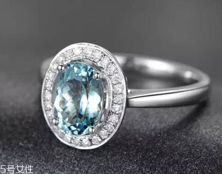 海藍(lán)寶可以戴著睡覺(jué)嗎？整片海洋都在你手上了