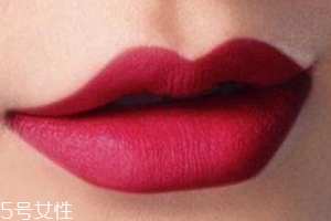 啞光唇色不適合哪類人？唇薄避免使用啞光色