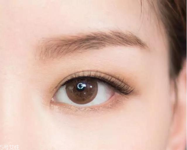 網(wǎng)紅的妝都是怎么化的？論女生眼妝的重要性