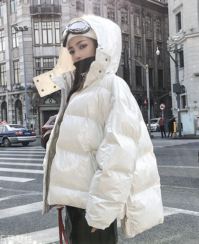 冬天怎么穿暖和又顯瘦？杜絕臃腫美美過(guò)一冬