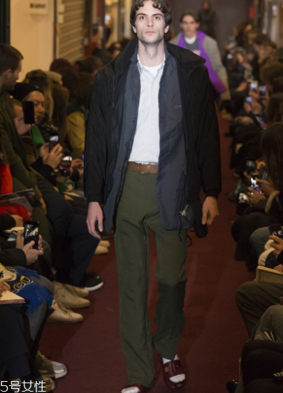 vetements2018秋冬系列服裝怎么樣_好看嗎？