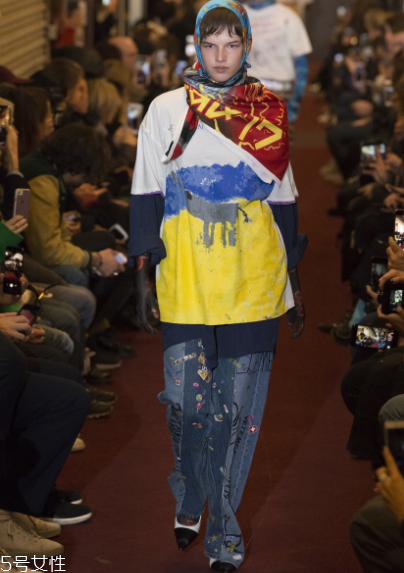 vetements2018秋冬系列服裝怎么樣_好看嗎？