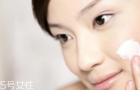 素顏霜美白原理是什么？添加色料二氧化鈦