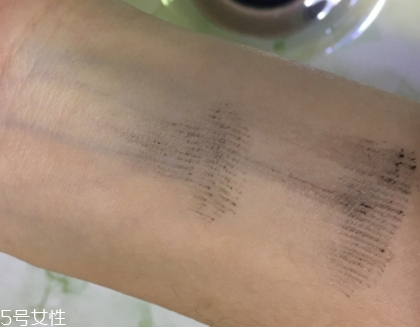 美寶蓮彎彎睫毛膏怎么用？想怎么彎就怎么彎