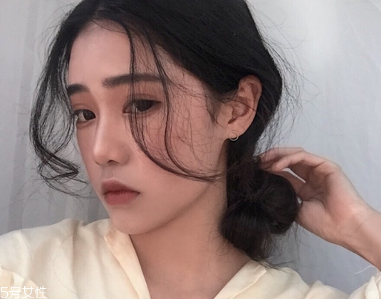 楓葉妝要掌握哪些要點(diǎn)？顯白又不挑皮