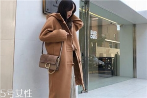 大衣上的霉點怎么去除？這樣做霉點輕松去除